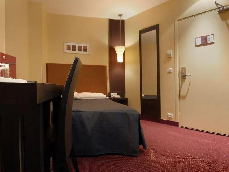 Hotel Magenta 38 By Happyculture Παρίσι